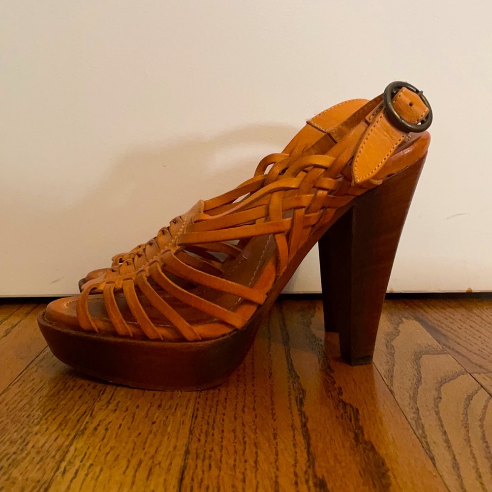 Frye Size 9 Tan Leather Huarache Sling Back Heels - Like New